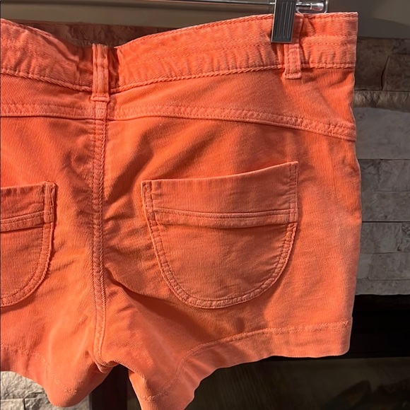 Athleta Vibrant Orange Bermuda Shorts with Flat Front Design size 6 - Picture 7 of 8